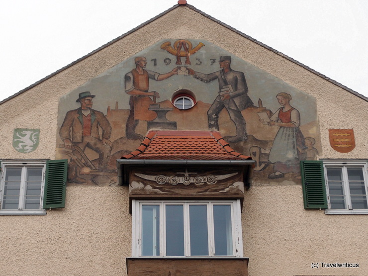 Depiction of a mailman in Knittelfeld, Austria