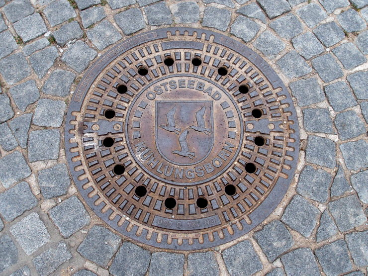 Manhole cover in Kühlungsborn, Germany