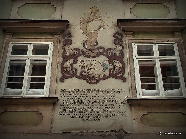 Mural at the Basiliskenhaus